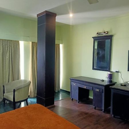 Hotel Skylark Nágpur Kültér fotó