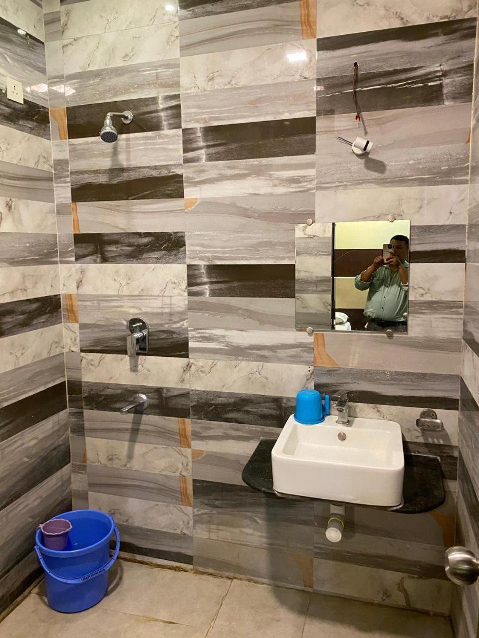 Hotel Skylark Nágpur Kültér fotó